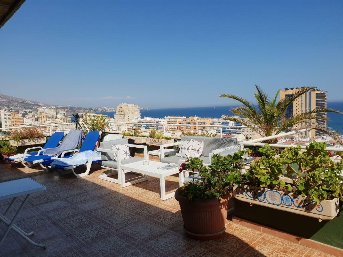 דירות פואנגירולה Atico Con Gran Terraza מראה חיצוני תמונה